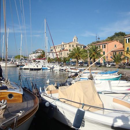 Hotel Della Baia Porto Venere Esterno foto