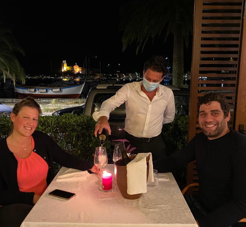 Hotel Della Baia Porto Venere Esterno foto