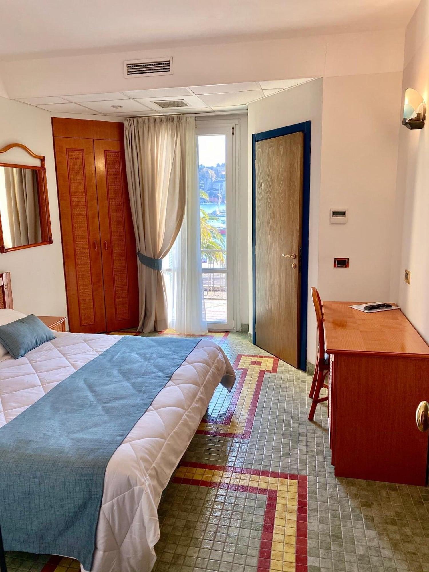 Hotel Della Baia Porto Venere Esterno foto