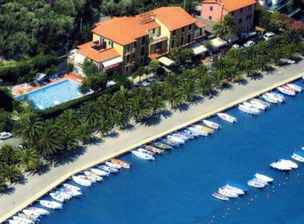Hotel Della Baia Porto Venere Esterno foto