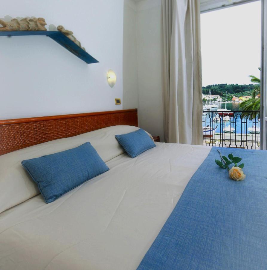 Hotel Della Baia Porto Venere Esterno foto